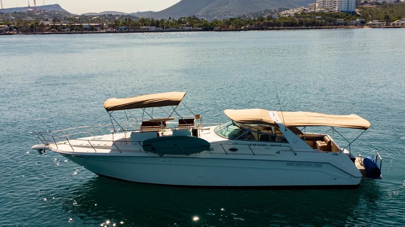 Sea Ray 52FT