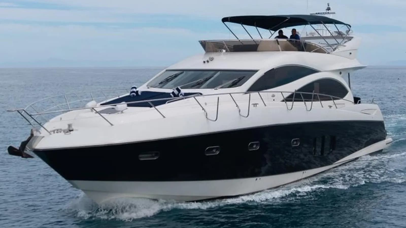 Sunseeker 72FT